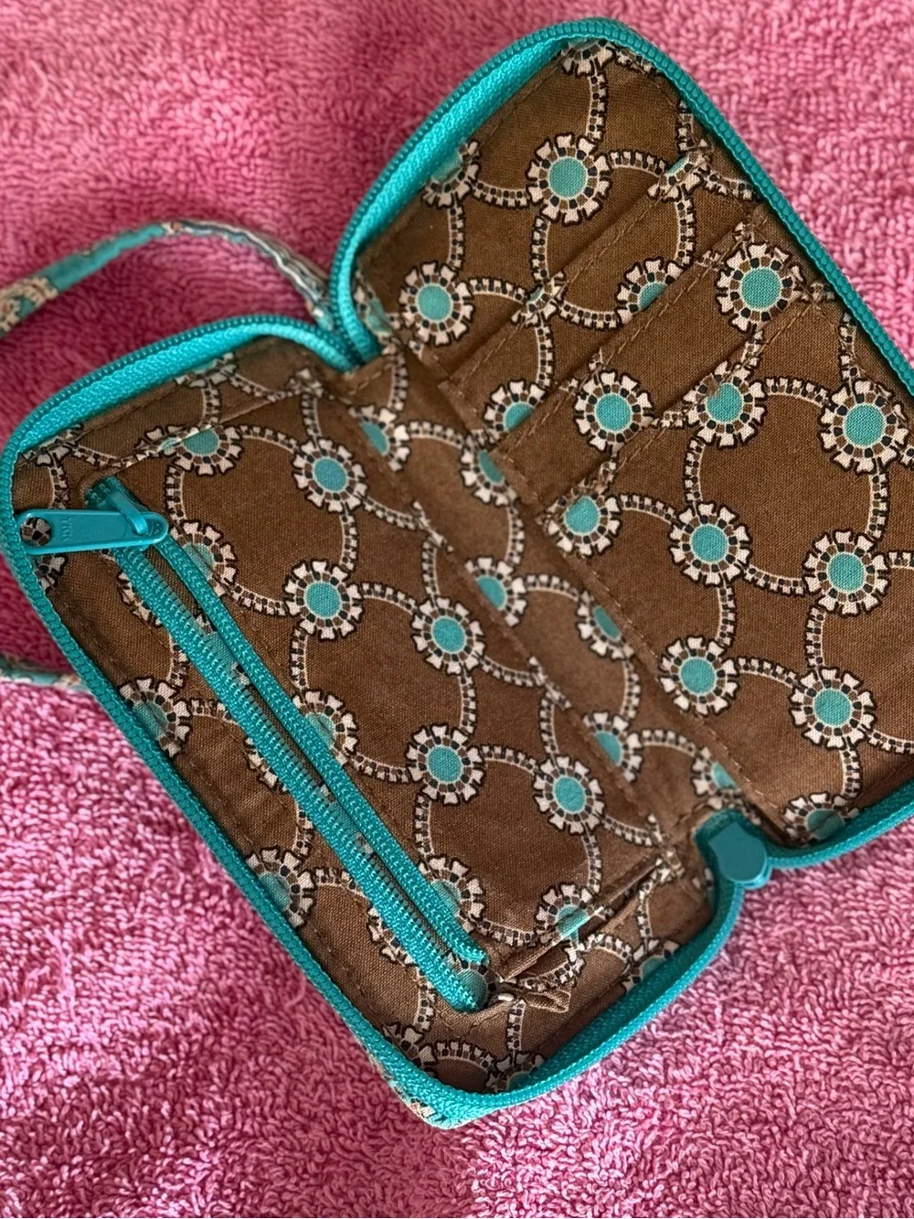 Vera Bradley Turquoise Paisley Quilted Wristlet